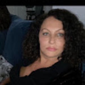 Meet your Posher, Elena